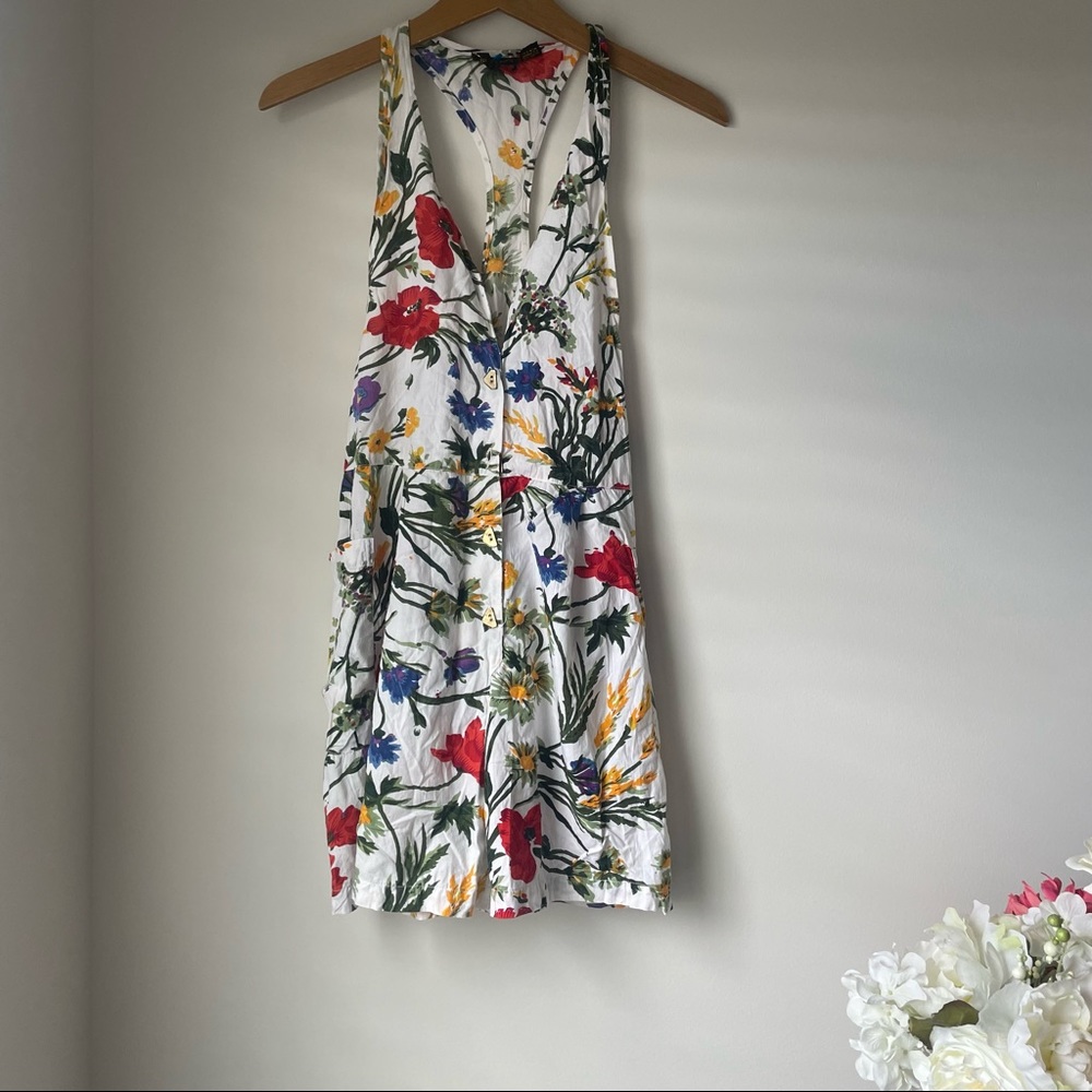 Floral Racerback Multi-Colored Romper Size Medium - Picture 3 of 6